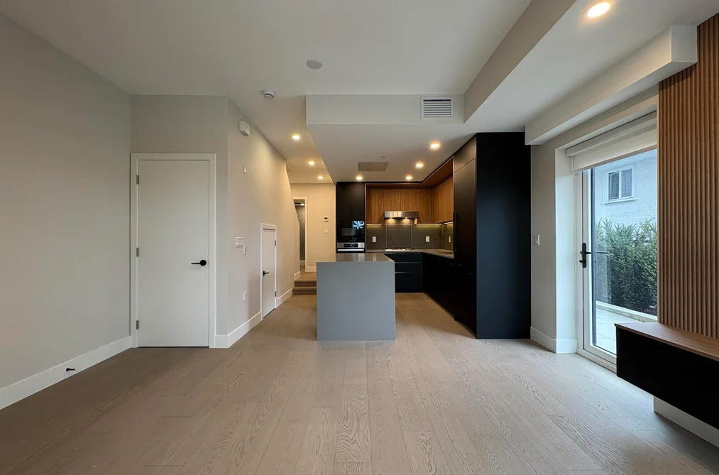 125 W 41ST AVENUE, Vancouver BC V5Y 2S2, Vancouver BC — Residential for Sale - Photo 5