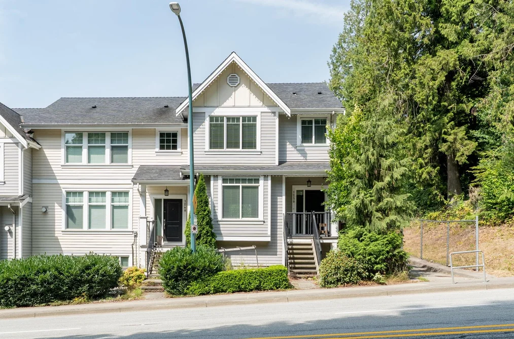 Townhouse for sale at 1250 Coast Meridian Road Coquitlam British Columbia - MLS: R3151442