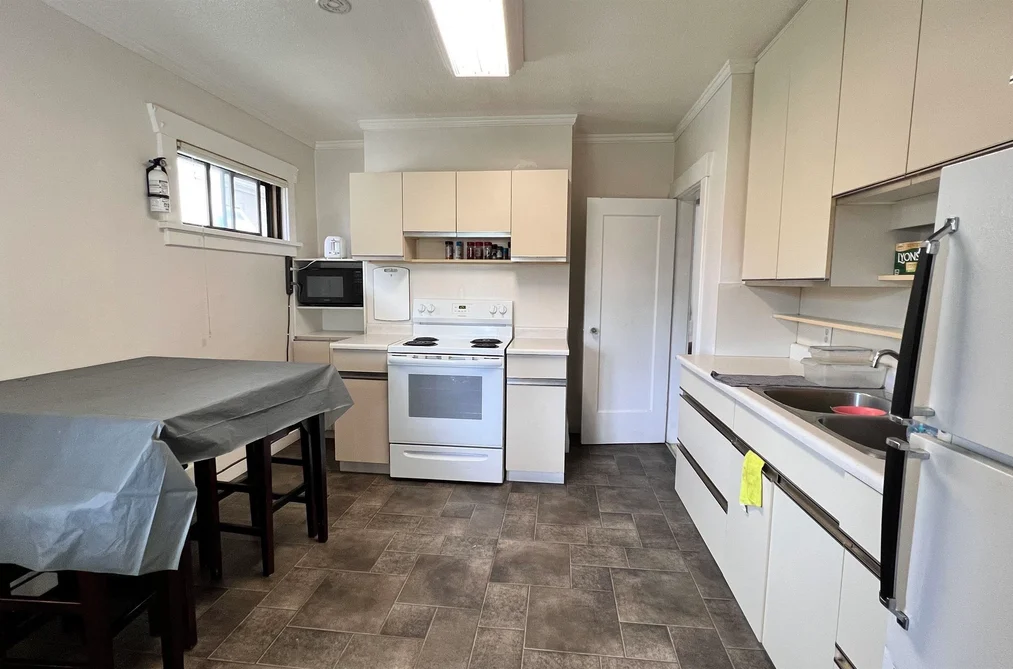 1250 E KING EDWARD AVENUE, Vancouver BC V5V 2G4, Vancouver BC — Residential for Sale - Photo 2