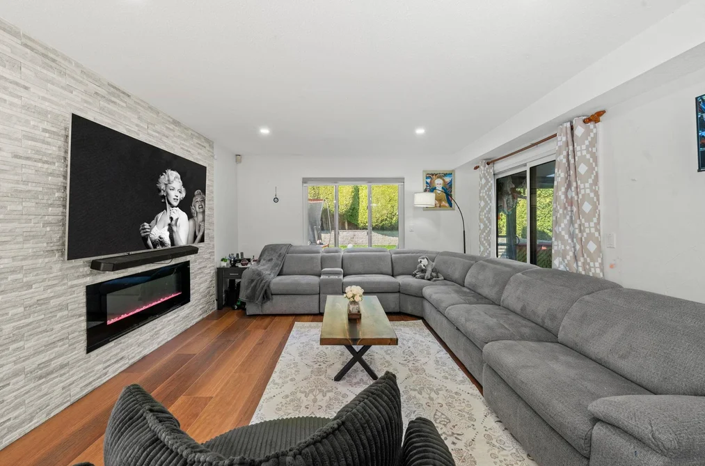 12501 76A AVENUE, Surrey BC V3W 7W5, Surrey BC — Residential for Sale - Photo 2