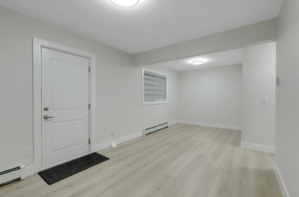 12509 77B AVENUE, Surrey BC V3W 8L9, Surrey BC — Residential for Sale - Photo 3
