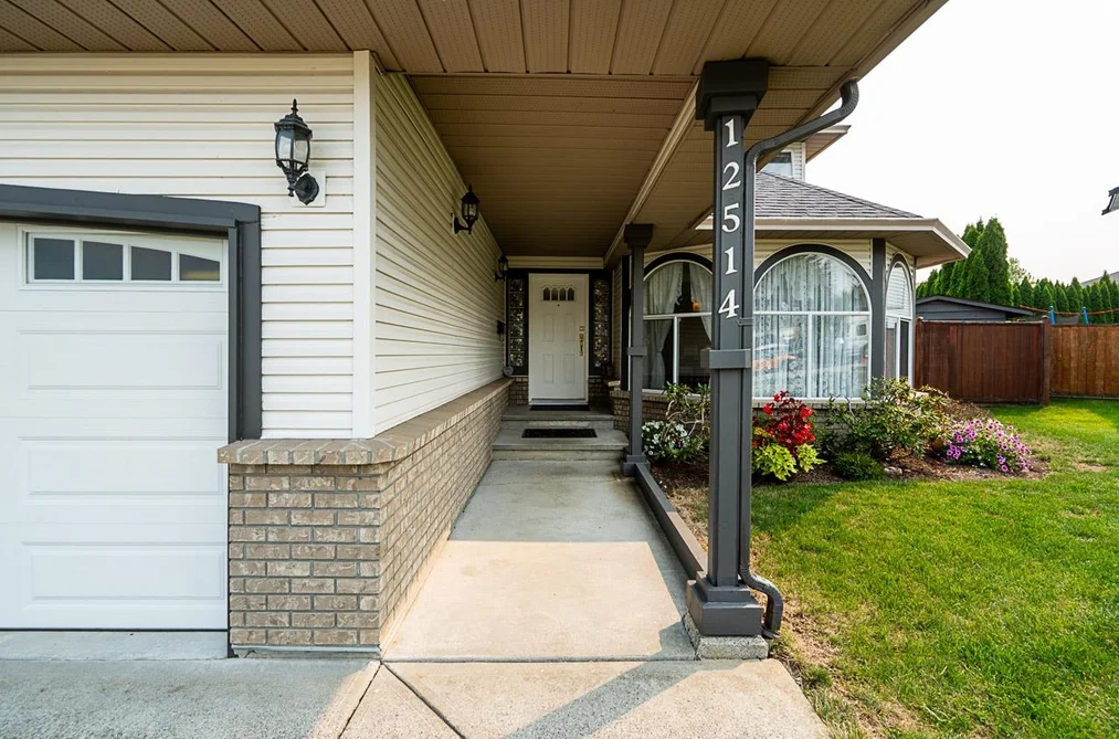 12514 220 STREET, Maple Ridge BC V2X 0V6, Maple Ridge BC — Residential for Sale - Photo 3