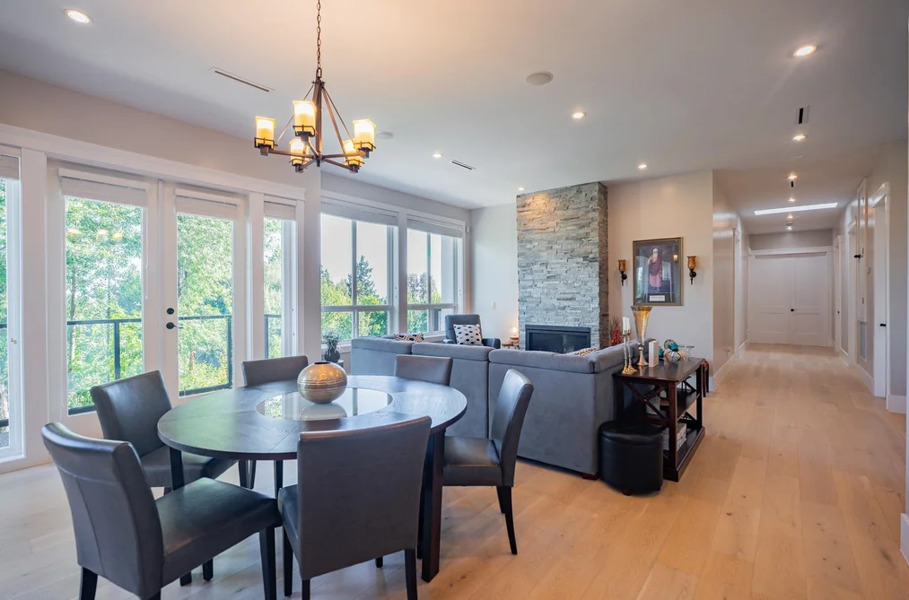 12528 52A Avenue, Surrey, BC - House for Sale - Photo 15 of 40 12528 52A Avenue, Surrey, BC - House for Sale - Photo 15 of 40