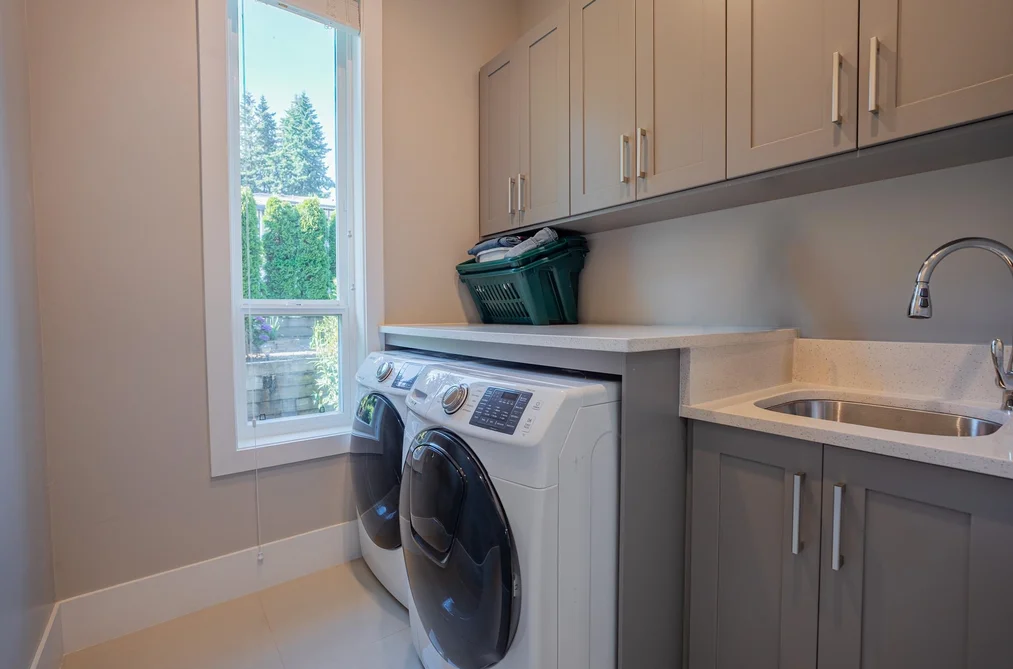 12528 52A Avenue, Surrey, BC - House for Sale - Photo 31 of 40 12528 52A Avenue, Surrey, BC - House for Sale - Photo 31 of 40