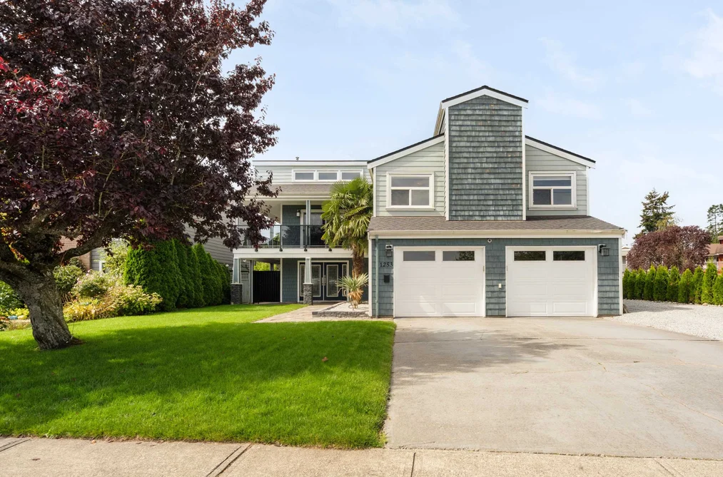 House for sale at 1253 Beach Grove Road Delta British Columbia - MLS: R3166004