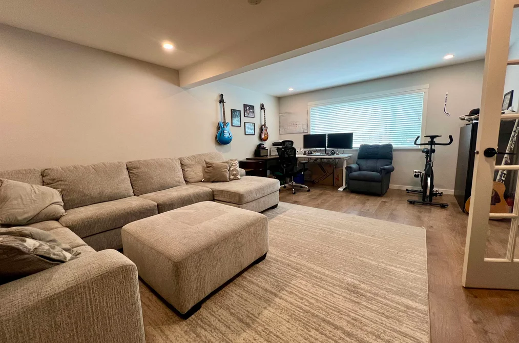 1253 BLUFF DRIVE, Coquitlam BC V3E 1L6, Coquitlam BC — Residential for Sale — Photo 15 of 22