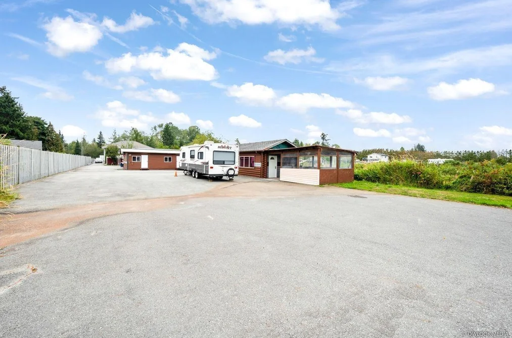12540 WESTMINSTER HIGHWAY, Richmond BC V6V 1A1, Richmond BC — Residential for Sale - Photo 2