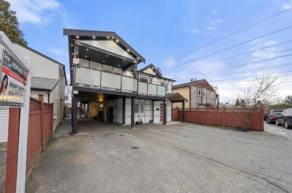 12541 77A AVENUE, Surrey BC V3W 8P2, Surrey BC — Residential for Sale - Photo 2