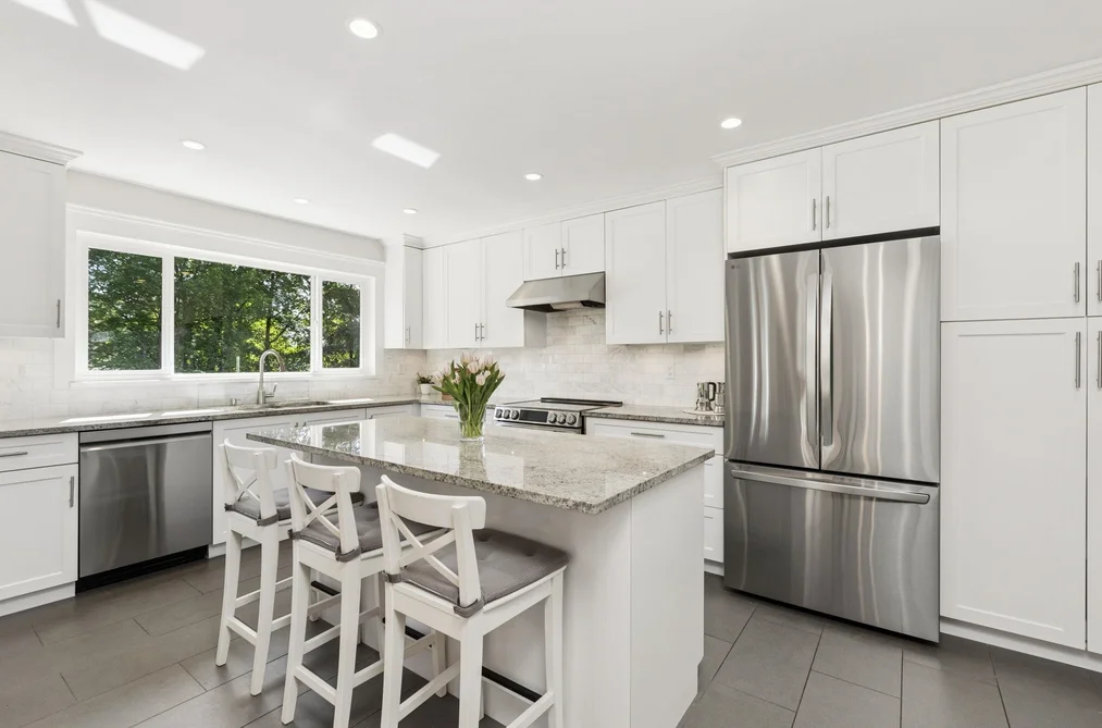 1256 EASTVIEW ROAD, North Vancouver BC V7J 1L6, North Vancouver BC — Residential for Sale - Photo 3