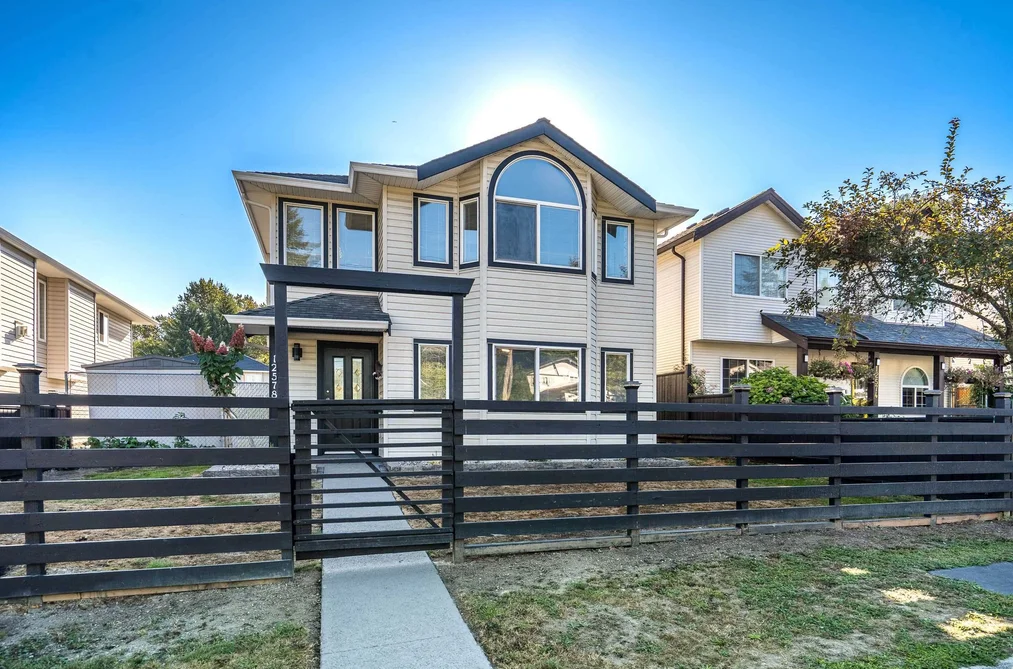 House for sale at 12578 224 Street Maple Ridge British Columbia - MLS: R3163185