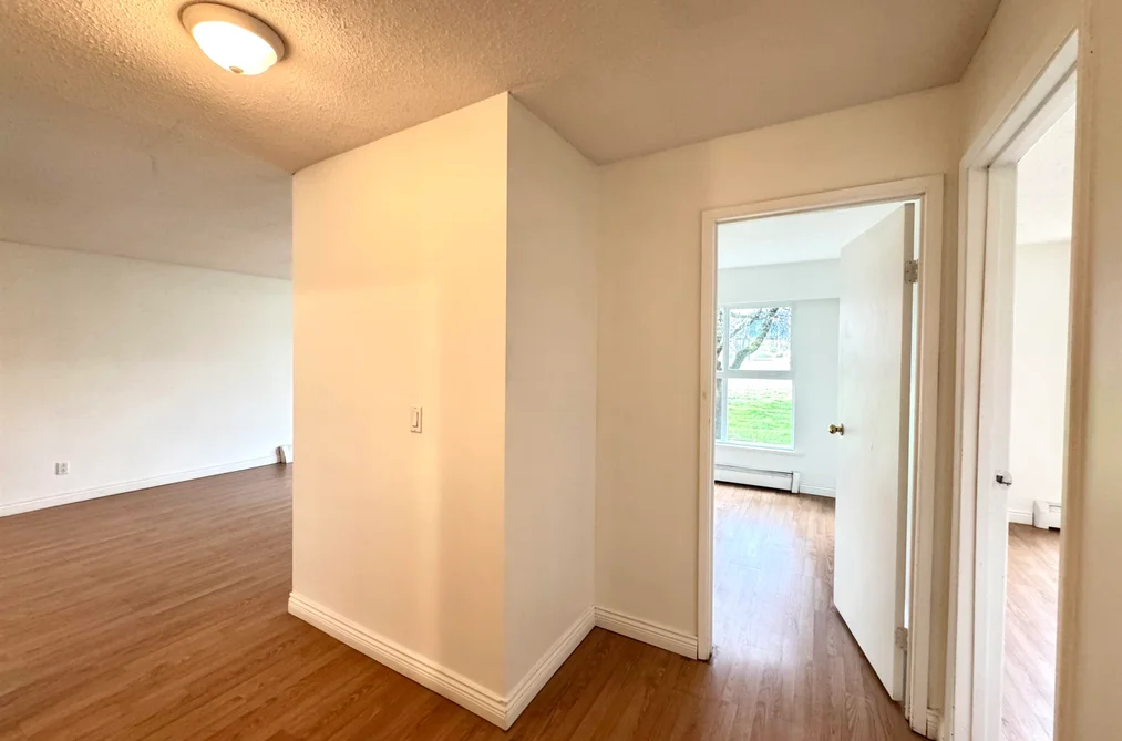 126 32850 GEORGE FERGUSON WAY, Abbotsford BC V2S 7K1, Abbotsford BC — Residential for Sale - Photo 5