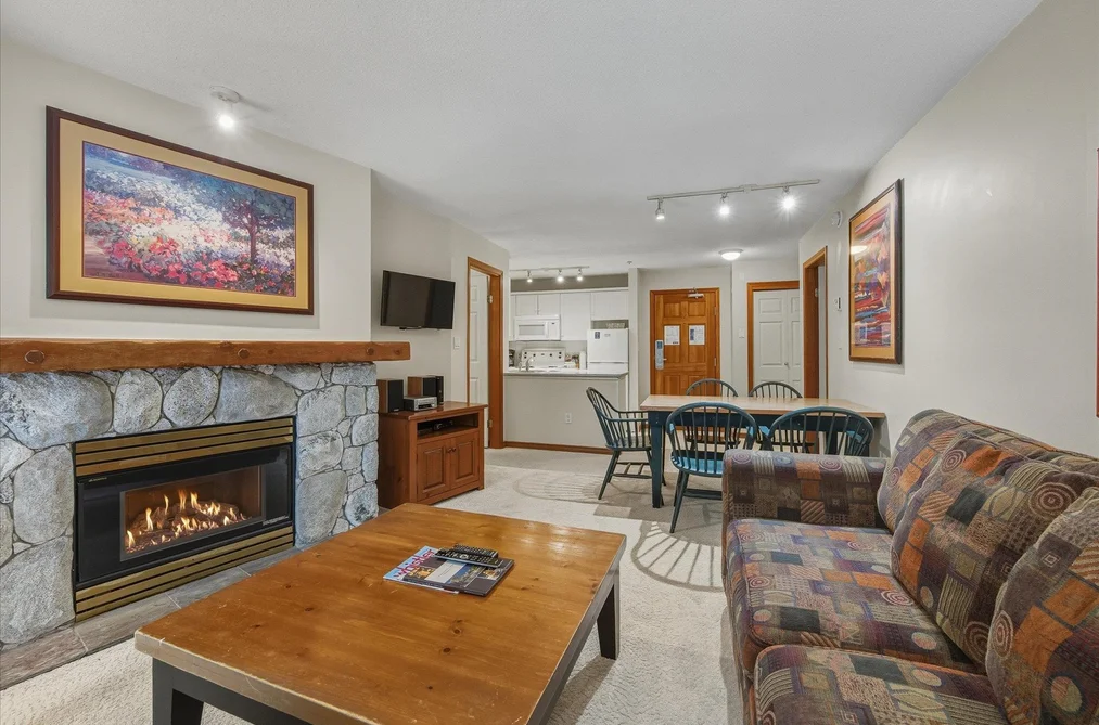 126 4800 SPEARHEAD DRIVE, Whistler BC V8E 1G1, Whistler BC — Residential for Sale - Photo 4