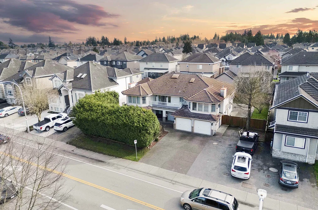 House for sale at 12604 68 Avenue Surrey British Columbia - MLS: R3118902