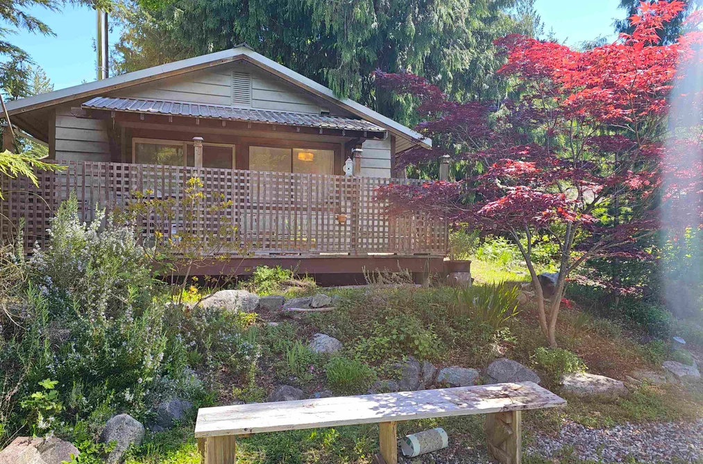 House for sale at 12649 Merrill Crescent Pender Harbour British Columbia - MLS: R3102788