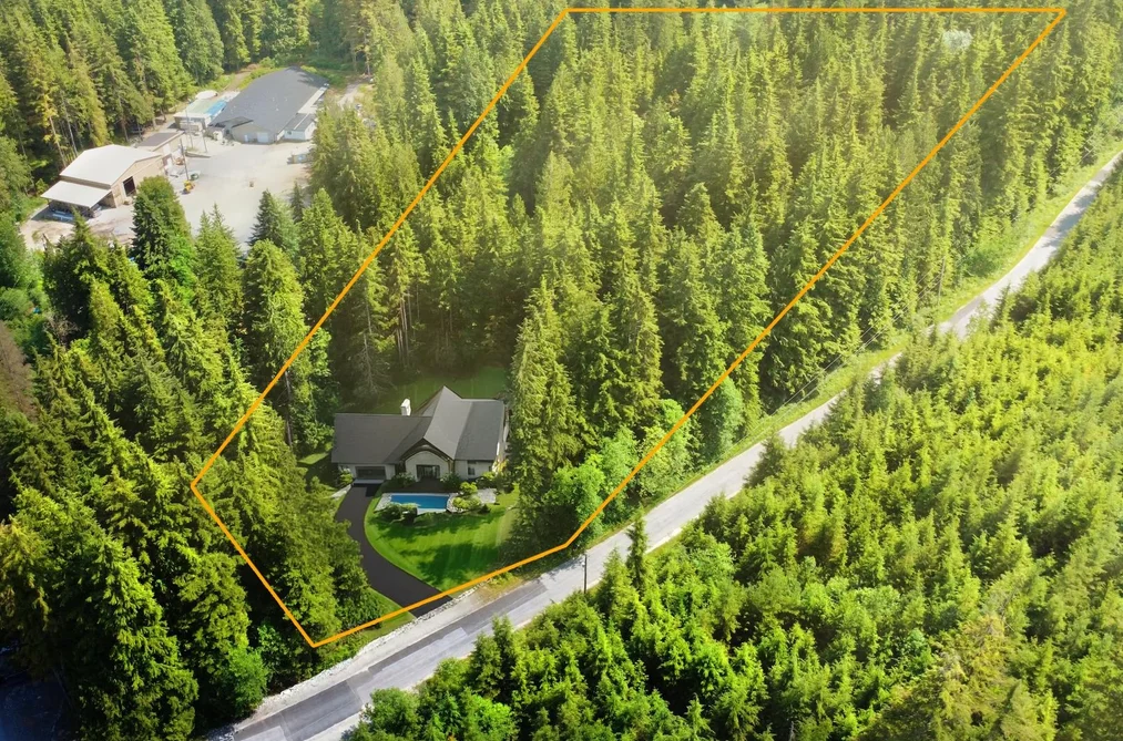 Property for sale at 12653 Cardinal Street Mission British Columbia - MLS: R3079104