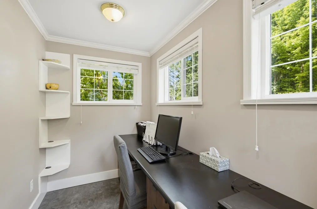 1266 REED ROAD, Gibsons BC V0N 1V7, Gibsons BC — Residential for Sale — Photo 10 of 34