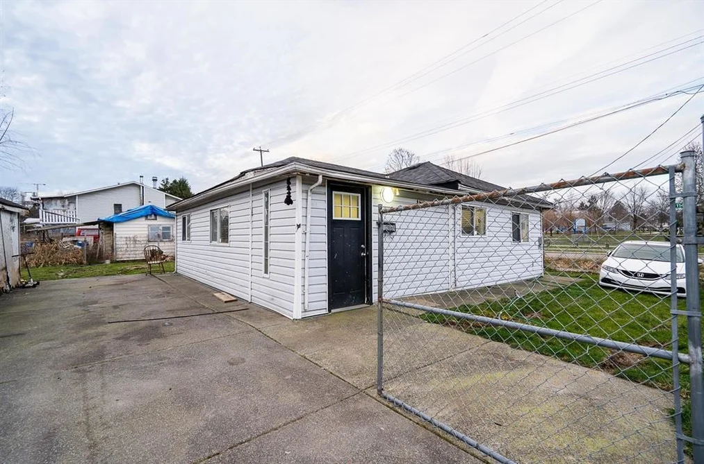 12666 114 Ave, Surrey, BC - MLS: R3172893