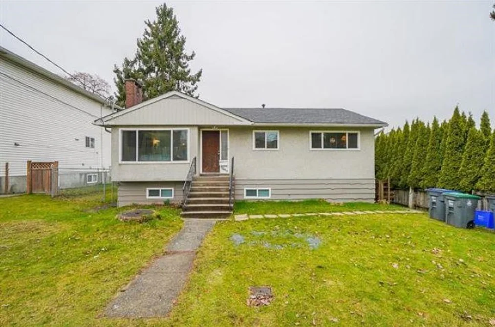 House for sale at 12679 97a Avenue Surrey British Columbia - MLS: R3093734