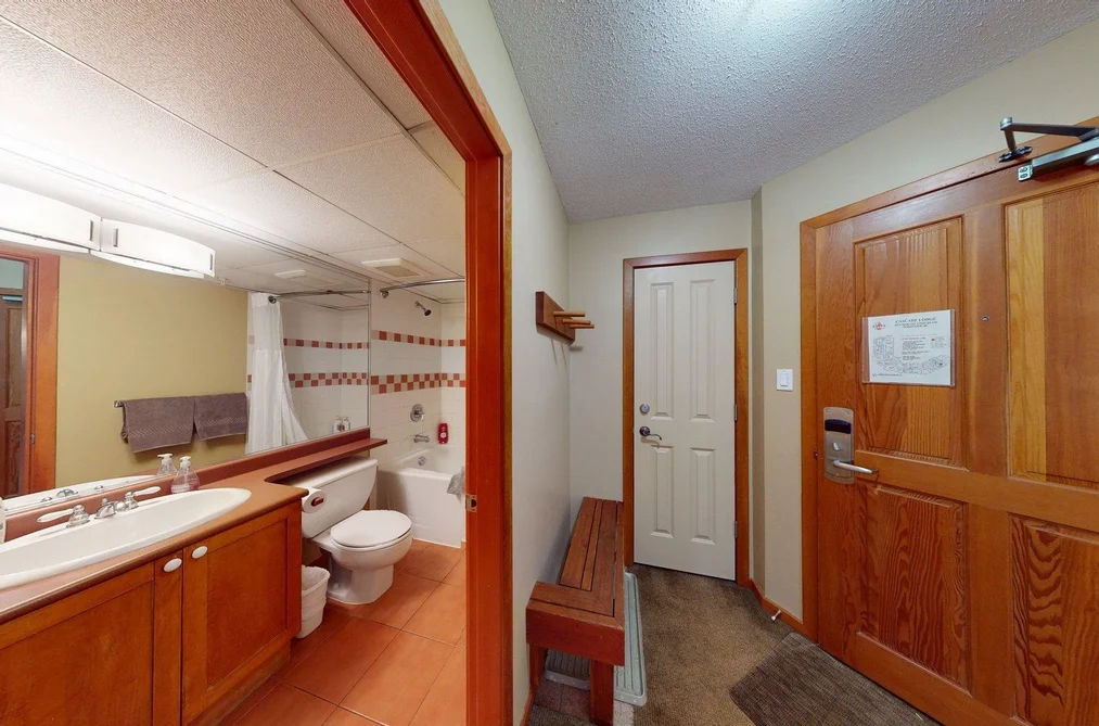 127 4315 NORTHLANDS BOULEVARD, Whistler BC V8E 1C1, Whistler BC — Residential for Sale — Photo 4 of 11
