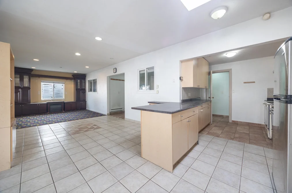 House for sale at 12710 113b Avenue Surrey British Columbia - MLS: R3110644