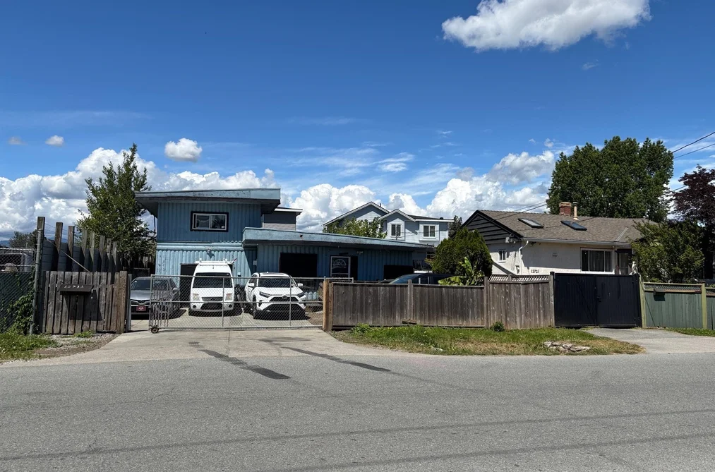House for sale at 12711 112a Avenue Surrey British Columbia - MLS: R3135165