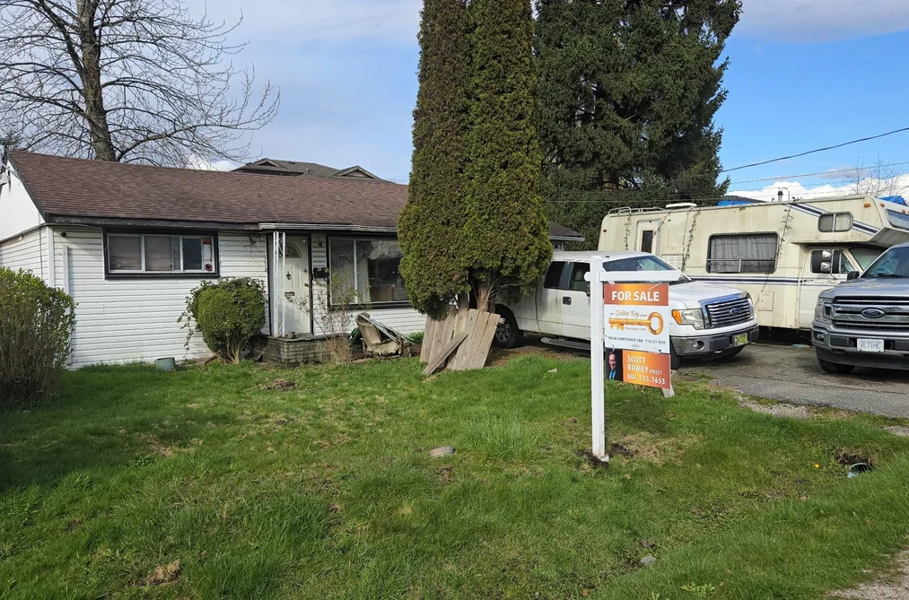House for sale at 12713 113b Avenue Surrey British Columbia - MLS: R3103993