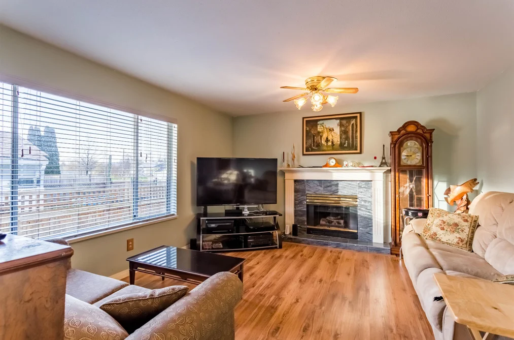 12717 114 AVENUE, Surrey BC V3V 3P2, Surrey BC — Residential for Sale - Photo 3