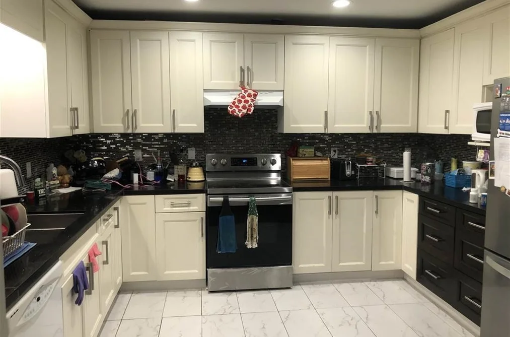 12728 114A AVENUE, Surrey BC V3V 3P4, Surrey BC — Residential for Sale - Photo 2