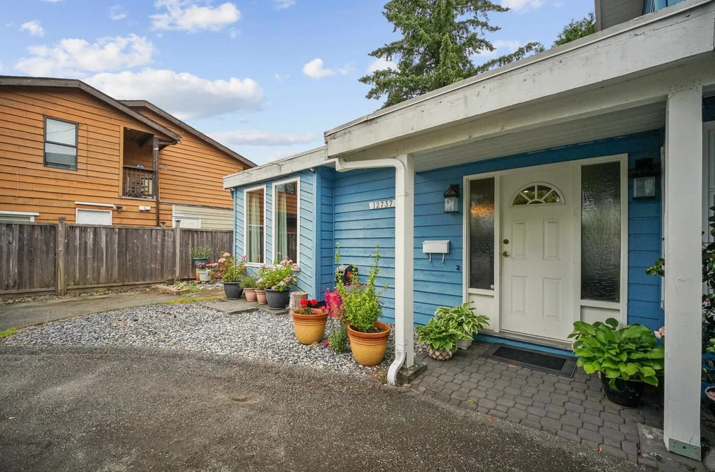 12737 DRUMMOND PLACE, Surrey BC V3V 6G4, Surrey BC — Residential for Sale — Photo 4 of 35
