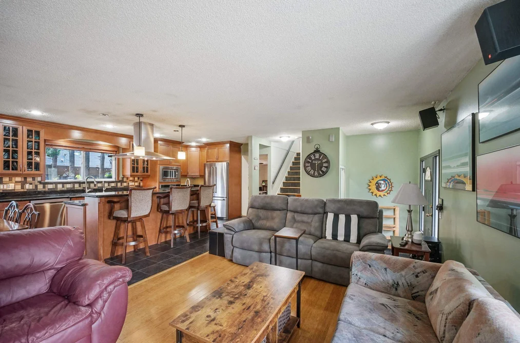 12737 DRUMMOND PLACE, Surrey BC V3V 6G4, Surrey BC — Residential for Sale — Photo 7 of 35