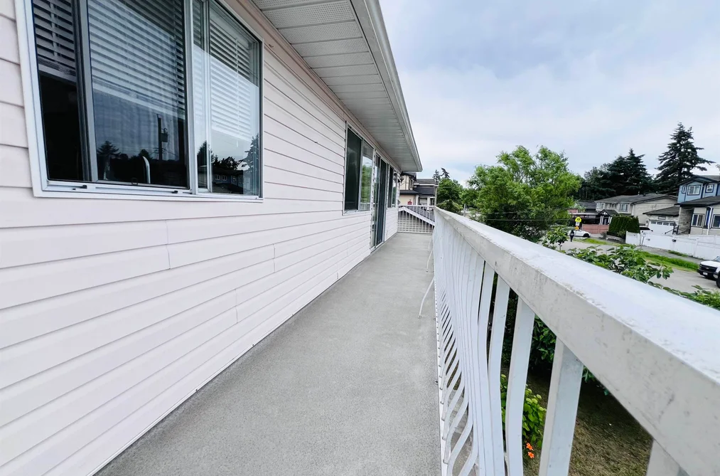 12751 115A AVENUE, Surrey BC V3V 3R3, Surrey BC — Residential for Sale — Photo 13 of 32