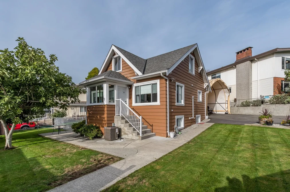 House for sale at 1276 Douglas Road Burnaby British Columbia - MLS: R3121232