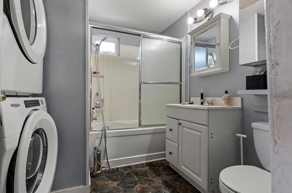 12768 112B AVENUE, Surrey, BC — Residential for Sale — Photo 13 of 37