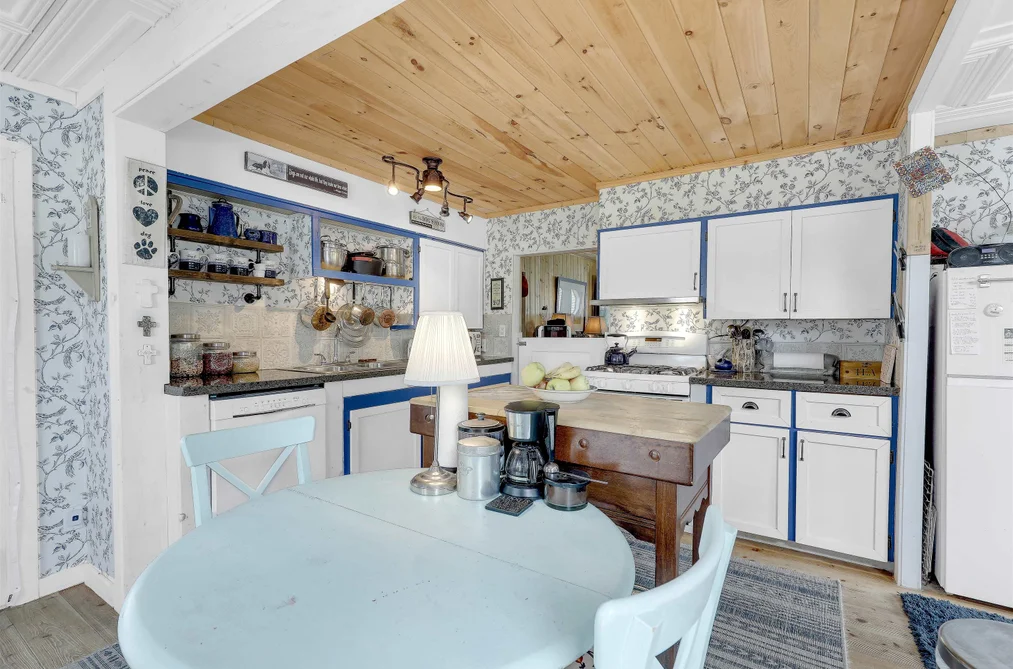 12774 114B Avenue, Surrey, BC - MLS: R3134452 - Photo 8 12774 114B Avenue, Surrey, BC - MLS: R3134452 - Photo 8