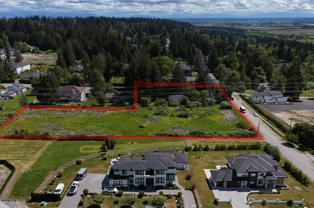 12783 56 AVENUE, Surrey BC V3X 2Y7, Surrey BC — Residential for Sale — Photo 3 of 3