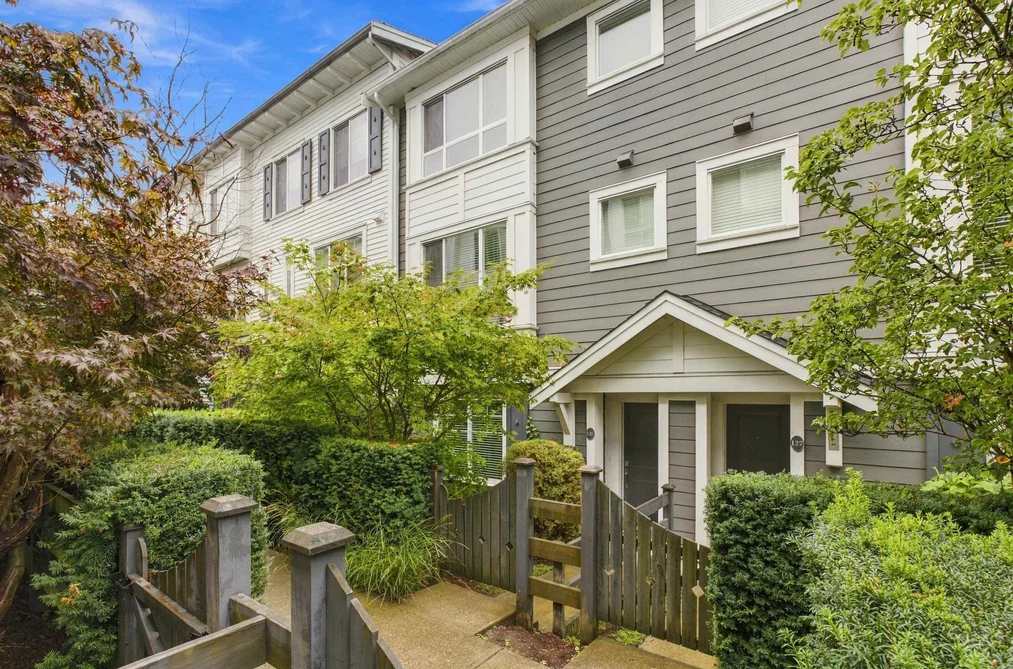 15230 Guildford Dr Unit 128, Surrey, BC - MLS: R3174956
