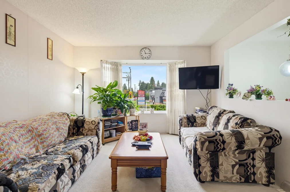 12806 68 Avenue, Surrey, BC - MLS: R3179844 - Photo 4 12806 68 Avenue, Surrey, BC - MLS: R3179844 - Photo 4