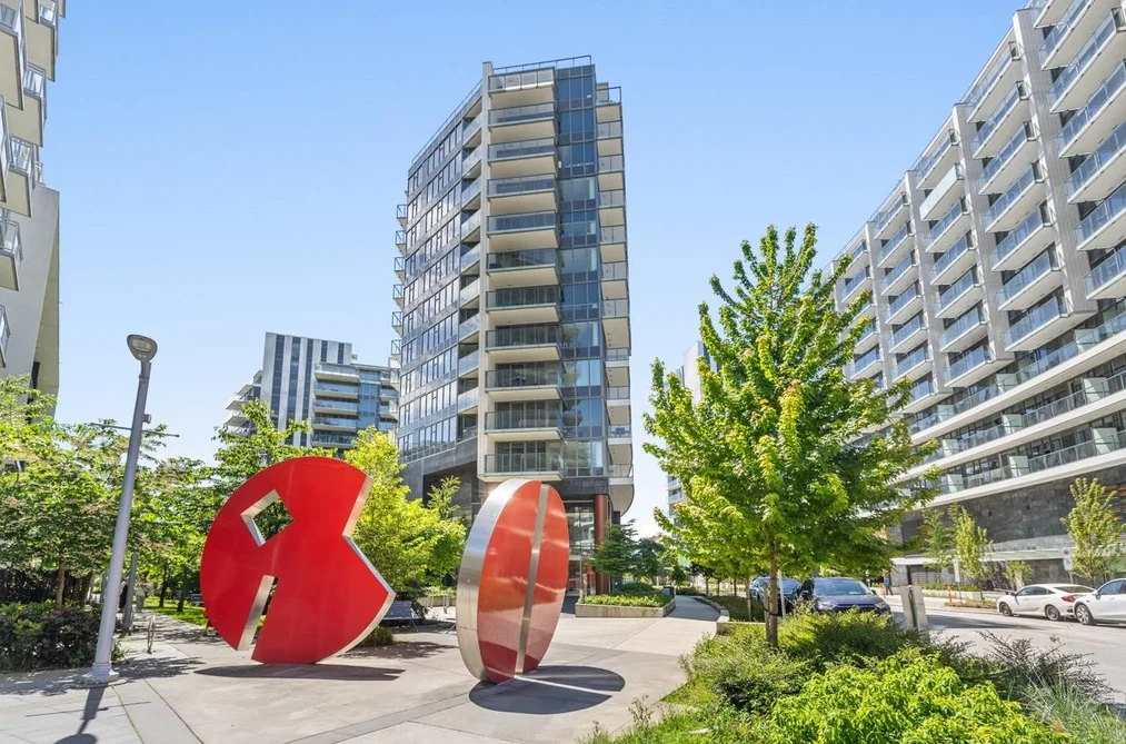 Condo for sale at 1281 8608 Hazelbridge Way Richmond British Columbia - MLS: R3077111