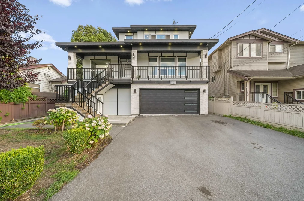 House for sale at 12822 114a Avenue Surrey British Columbia - MLS: R3152581
