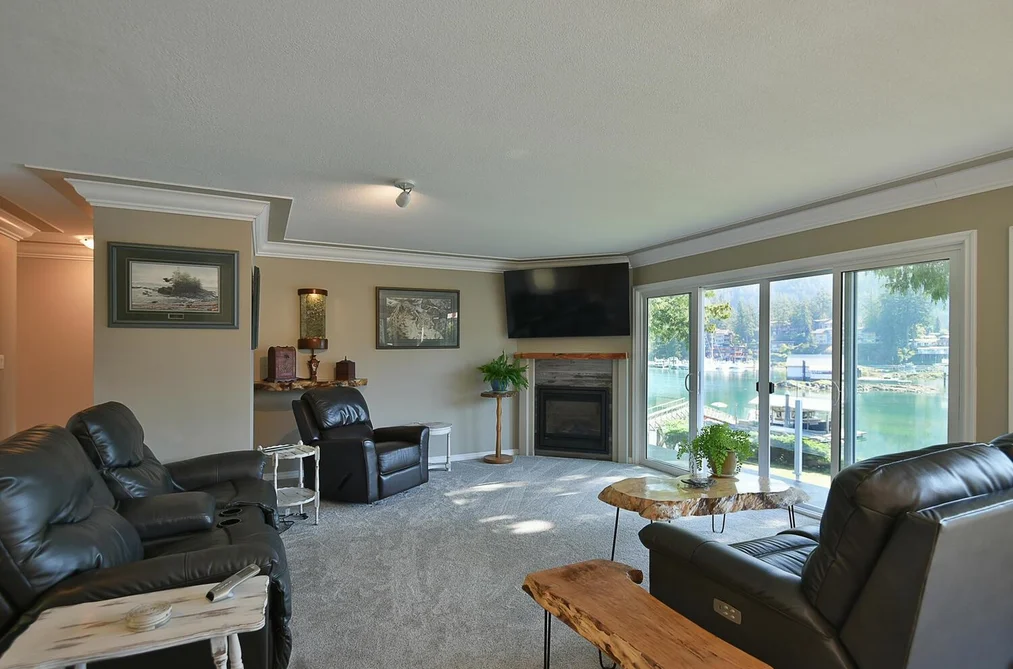 12828 GILDEN ROAD, Madeira Park BC V0N 2H1, Madeira Park BC — Residential for Sale - Photo 5