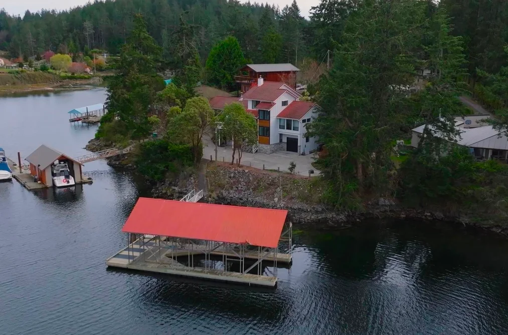 House for sale at 12848 Gilden Road Madeira Park British Columbia - MLS: R3100563