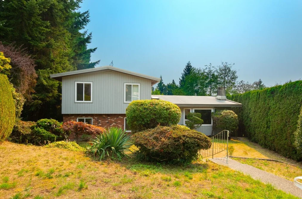 House for sale at 1285 Lucking Place North Vancouver British Columbia - MLS: R3126912