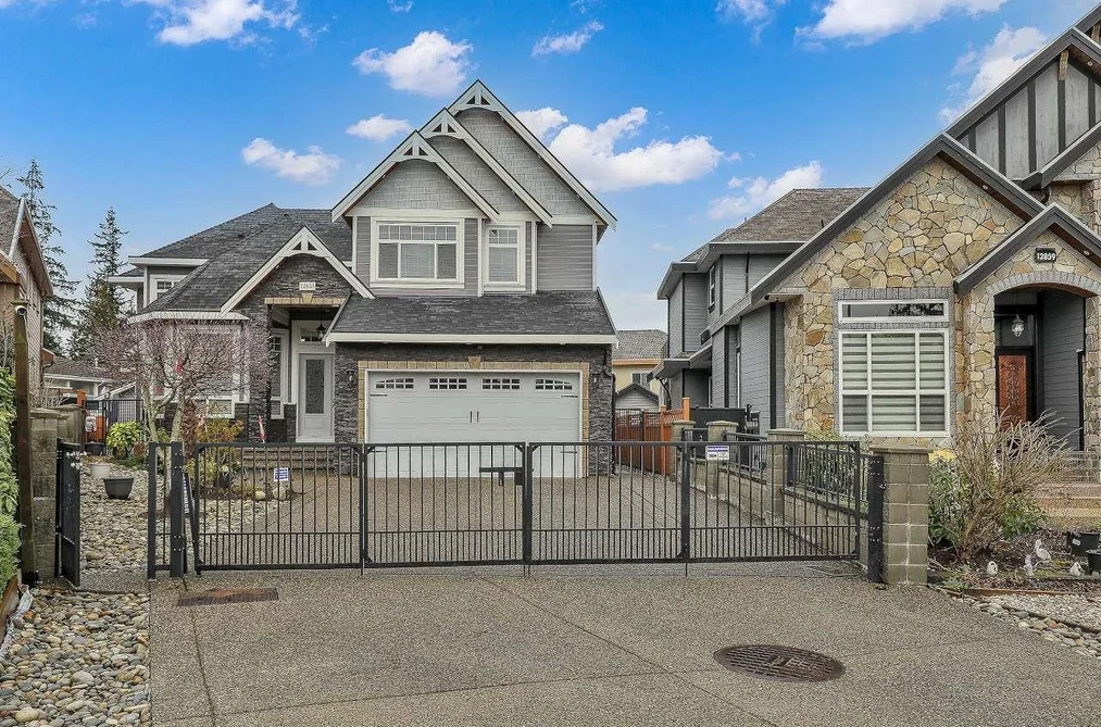 House for sale at 12853 63a Avenue Surrey British Columbia - MLS: R3088341
