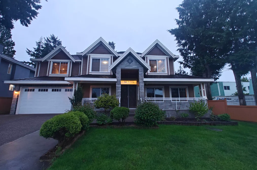House for sale at 12854 107a Avenue Surrey British Columbia - MLS: R3003214