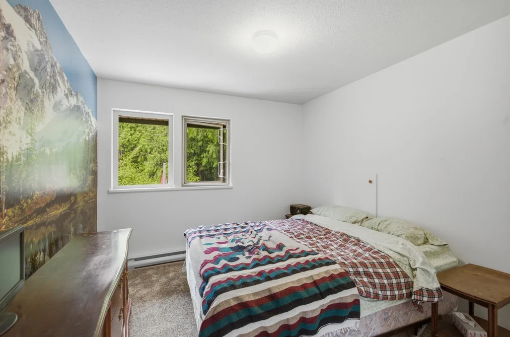 1287 ROBERTS CREEK ROAD, Roberts Creek BC V0N 2W2, Roberts Creek BC — Residential for Sale — Photo 16 of 29