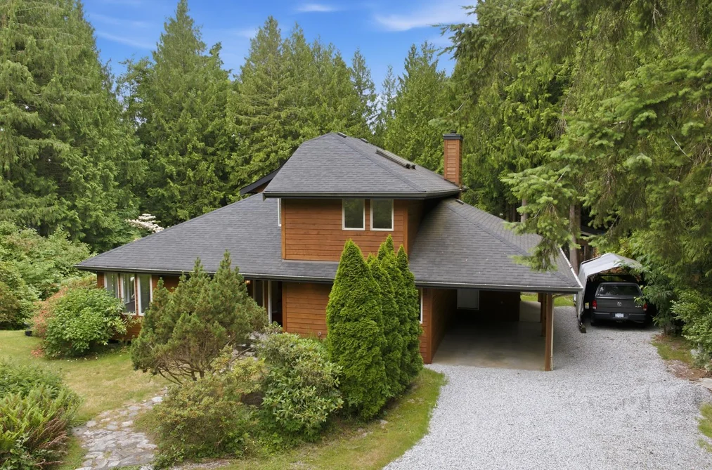 1287 ROBERTS CREEK ROAD, Roberts Creek BC V0N 2W2, Roberts Creek BC — Residential for Sale - Photo 2