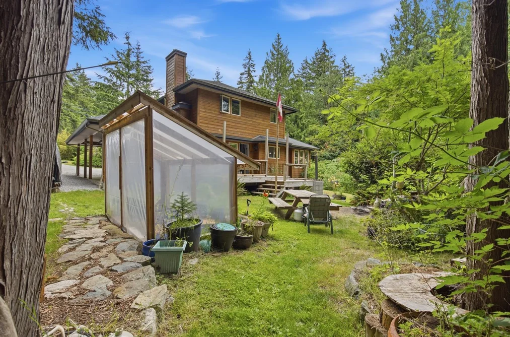 1287 ROBERTS CREEK ROAD, Roberts Creek BC V0N 2W2, Roberts Creek BC — Residential for Sale — Photo 25 of 29