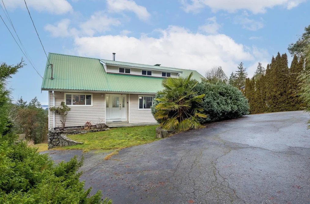 12873 DOGWOOD DRIVE, Madeira Park BC V0N 2H1, Madeira Park BC — Residential for Sale - Photo 2