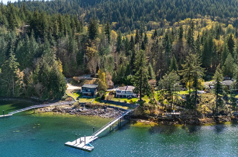 12879-12881 SUNSHINE COAST HIGHWAY, Madeira Park BC V0N 2H1, Madeira Park BC — Residential for Sale - Photo 3