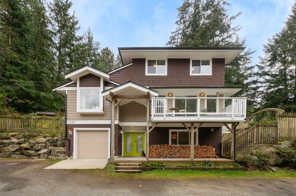 House for sale at 1288 Eagle Cliff Road Bowen Island British Columbia - MLS: R3111786